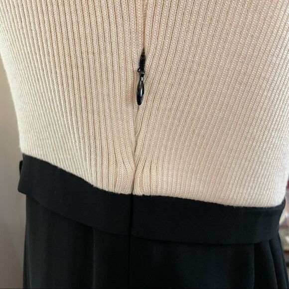 Tara Jarmon Classic Beautiful Black & Ivory Dress! - Picture 8 of 8